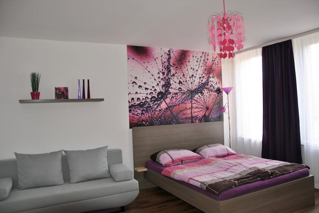 Gyula Var Premium Apartman エクステリア 写真